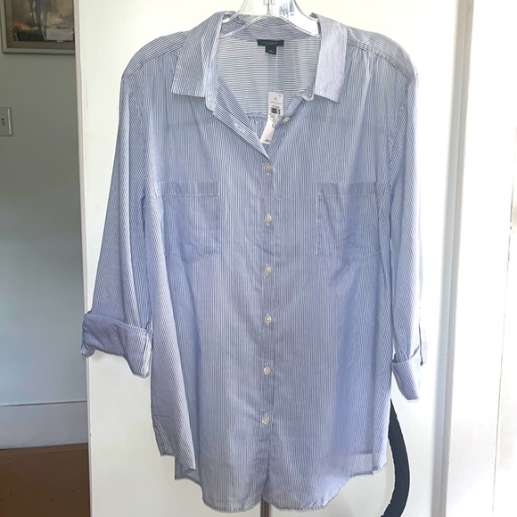 Ann Taylor Factory Tops - NWT Ann Taylor Top